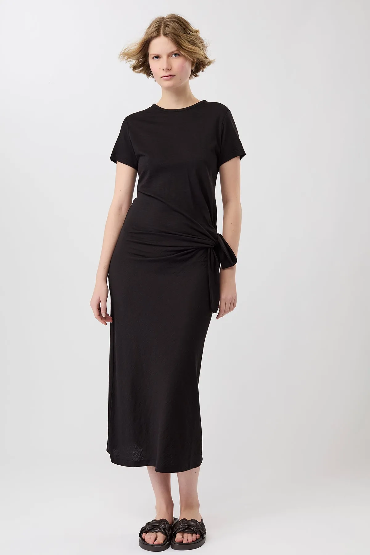 Jupiter Dress Black sold by Ivalo.com