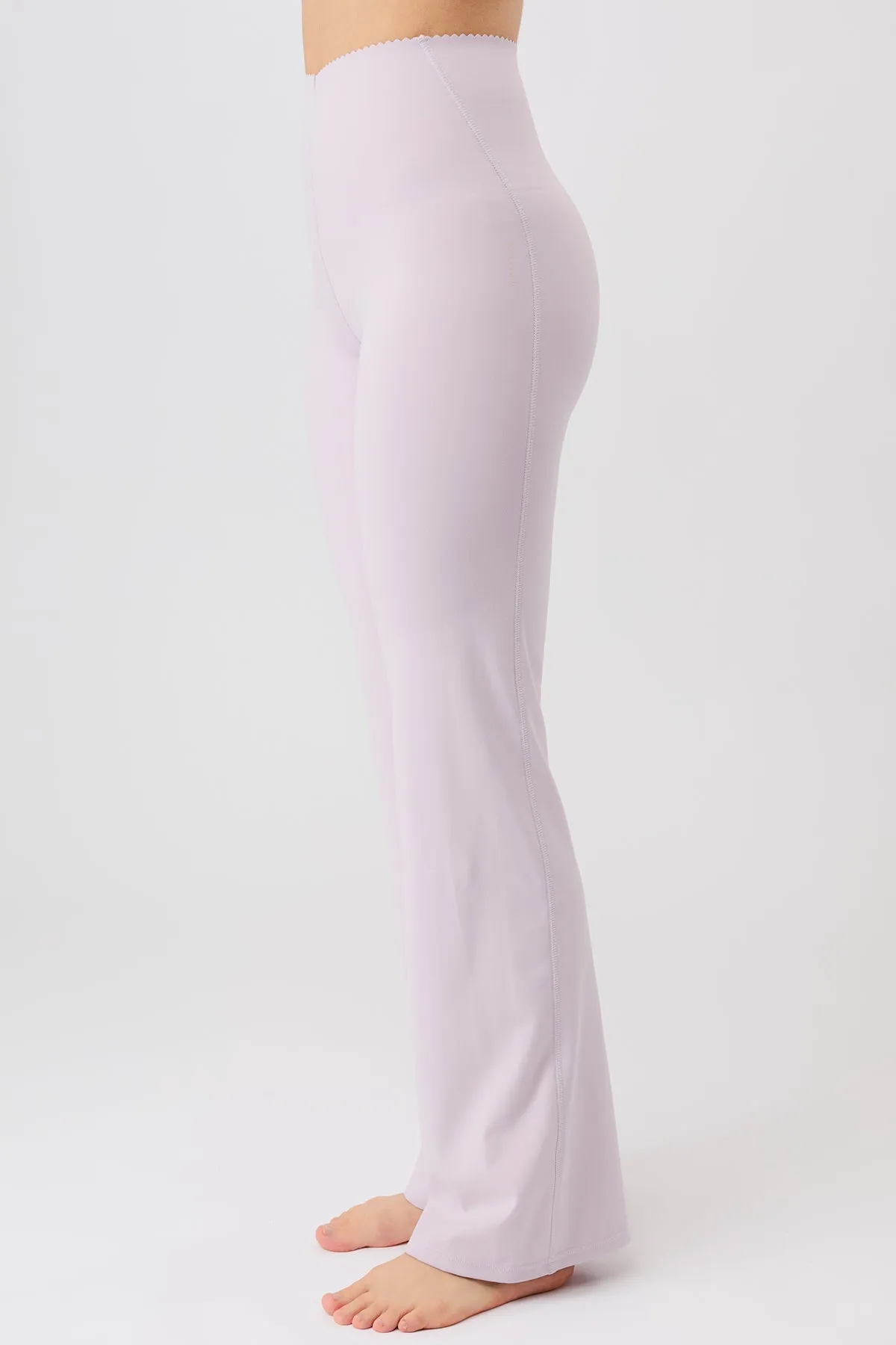 Flared Workout Pants Mauve sold by Ivalo.com product image thumbnail 4
