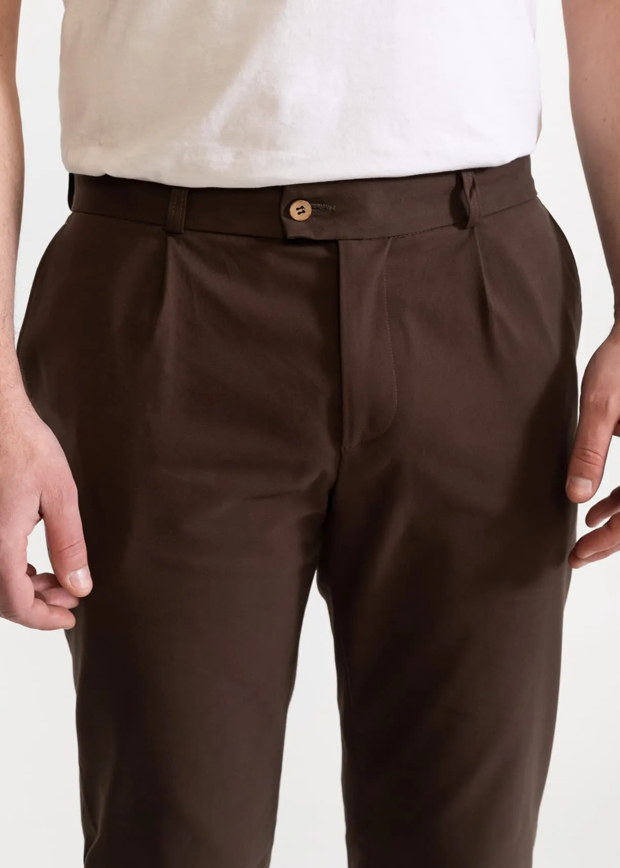 The Chesler Cotton Trousers Dark Brown sold by Ivalo.com product image thumbnail 5