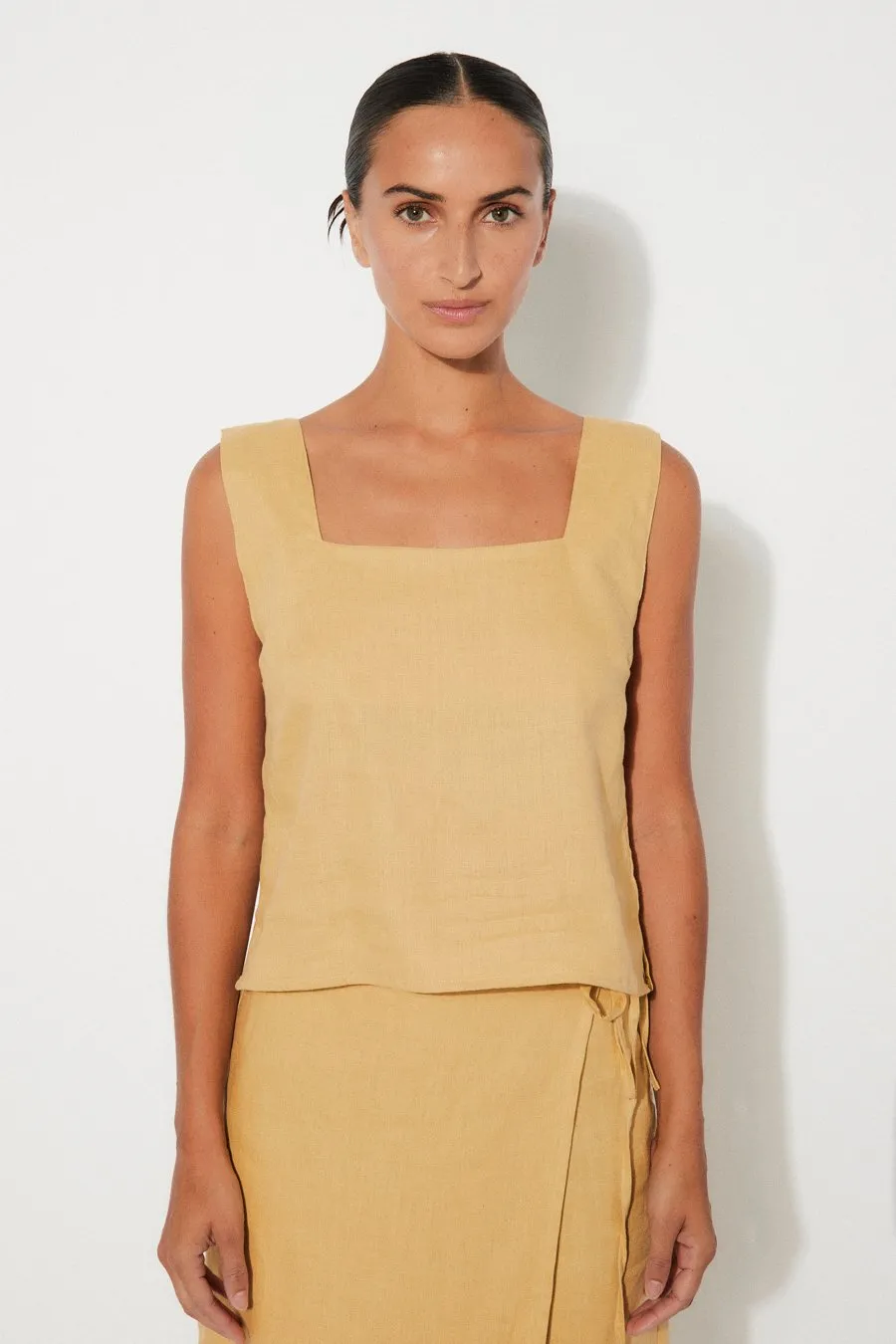 Aurora Top Pineapple Yellow sold by Ivalo.com