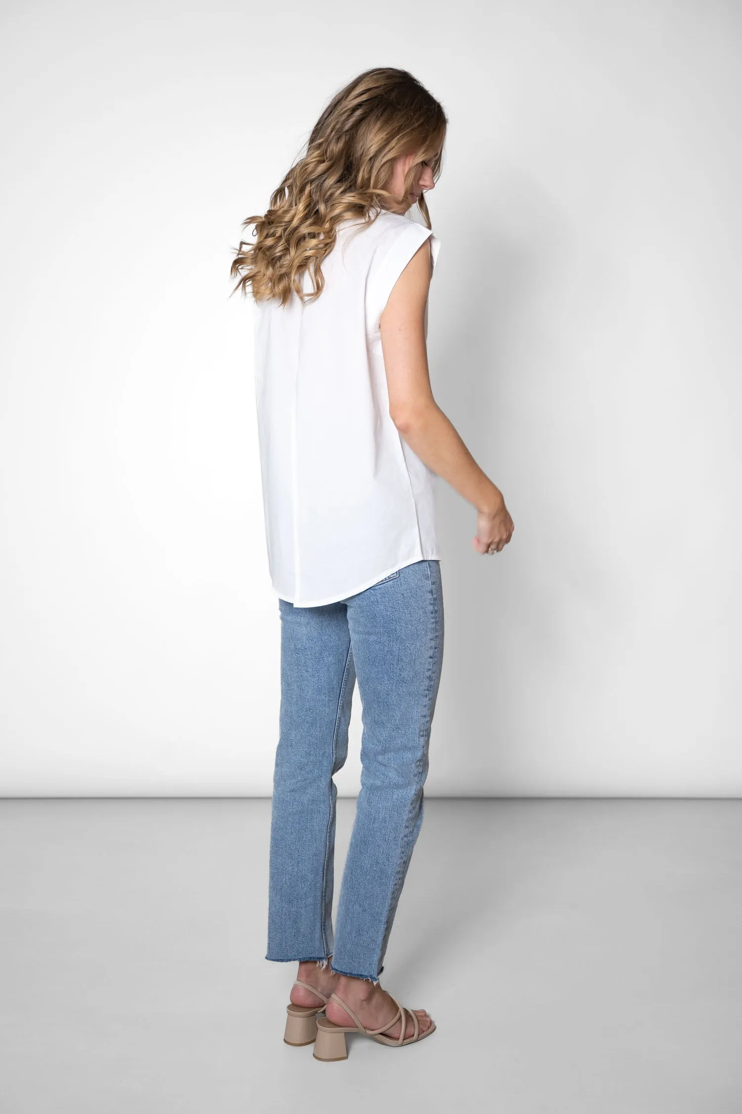 Blouse With A Back Slit White sold by Ivalo.com product image thumbnail 3