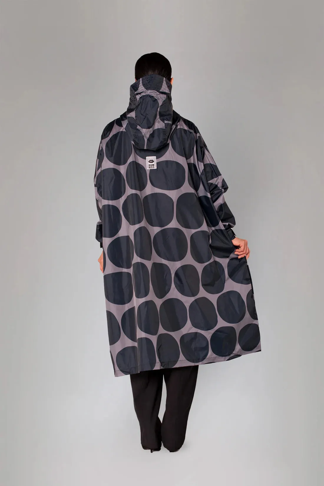 Black Polka Rain Poncho sold by Ivalo.com product image thumbnail 3
