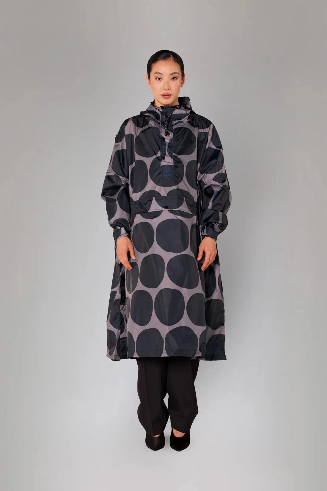Black Polka Rain Poncho sold by Ivalo.com product image thumbnail 4