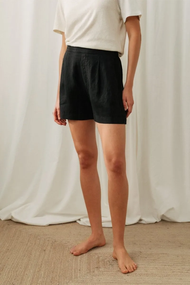 Harakka Linen Shorts Black sold by Ivalo.com