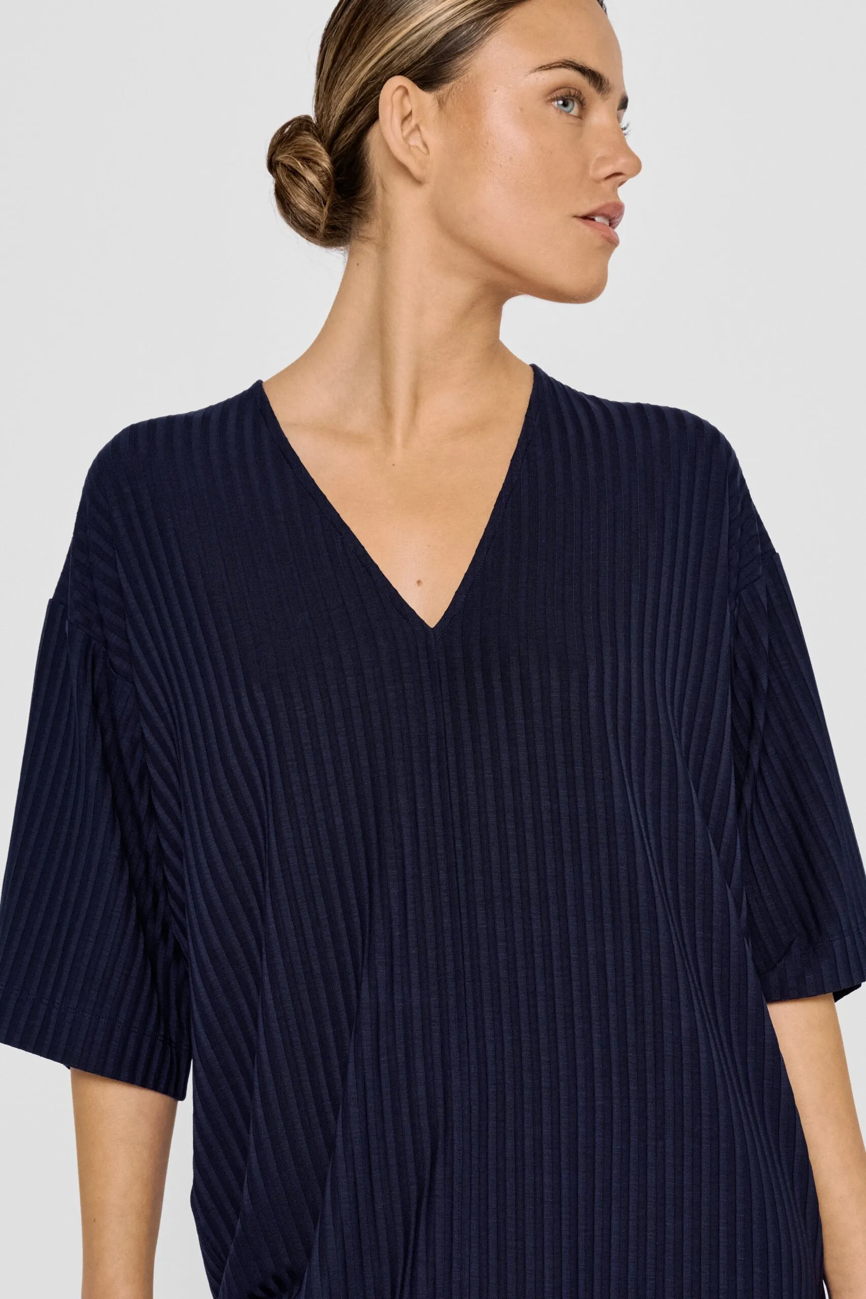 Oli Top Midnight sold by Ivalo.com product image thumbnail 4