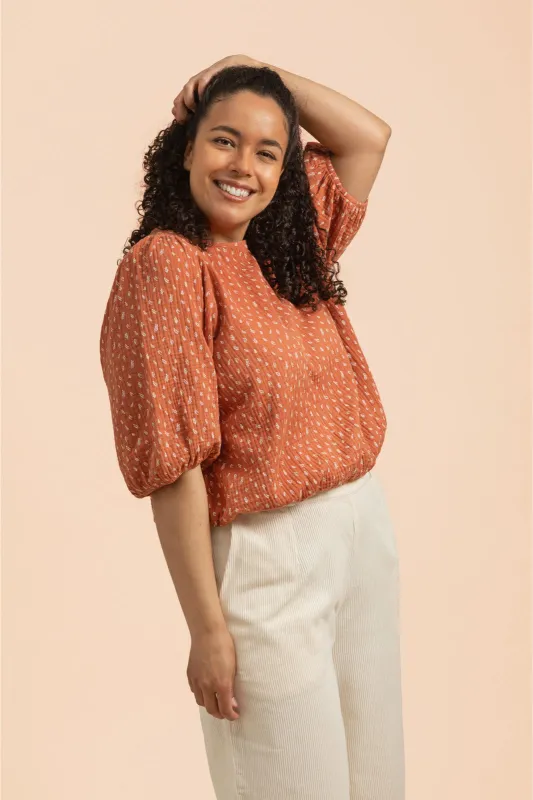 Cropped Blouse Vintage Leaf sold by Ivalo.com