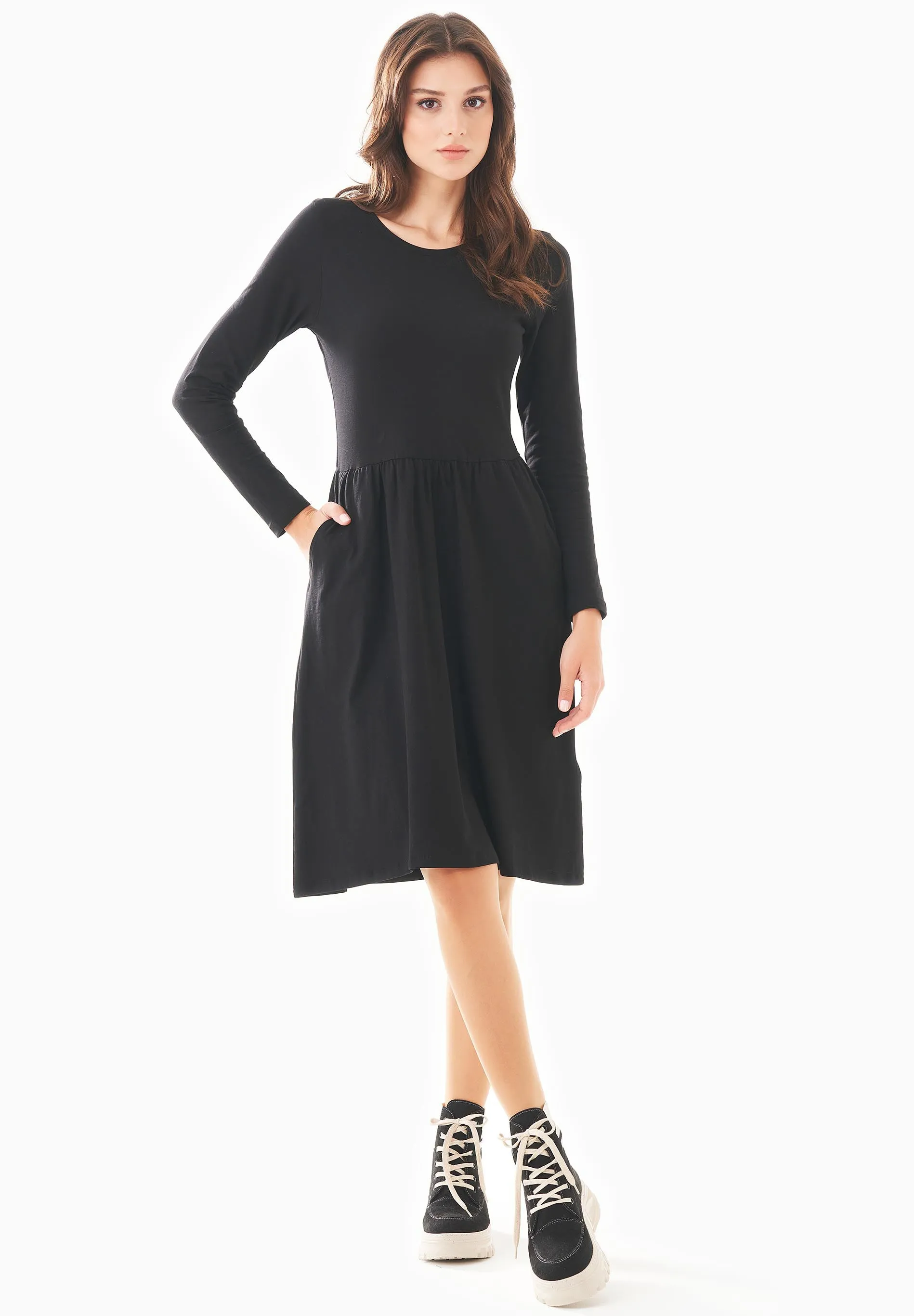 Long-Sleeved Organic Cotton Jersey Dress Black sold by Ivalo.com