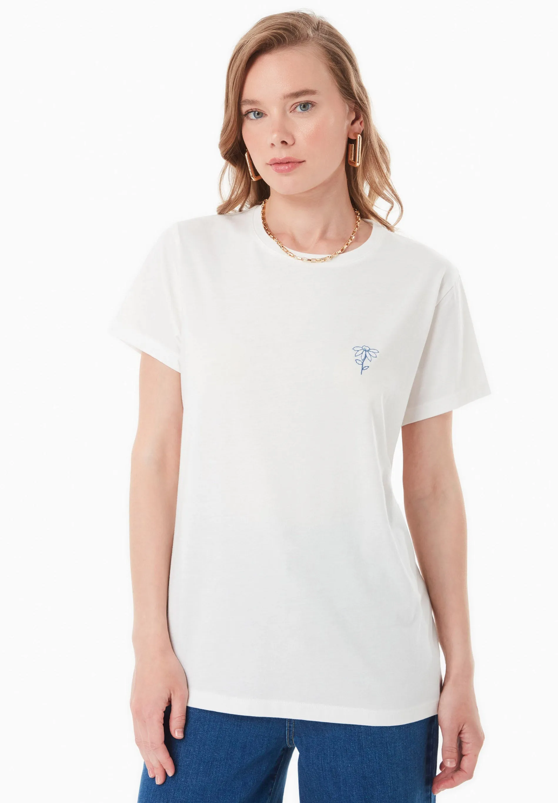 Modal Blend Embroidered Flower T-Shirt Off White sold by Ivalo.com