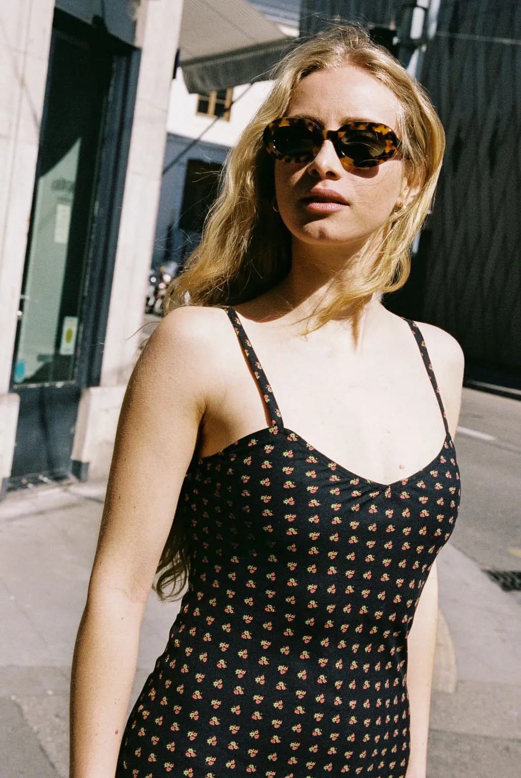 Long Jade Dress Black Floral sold by Ivalo.com product image thumbnail 3