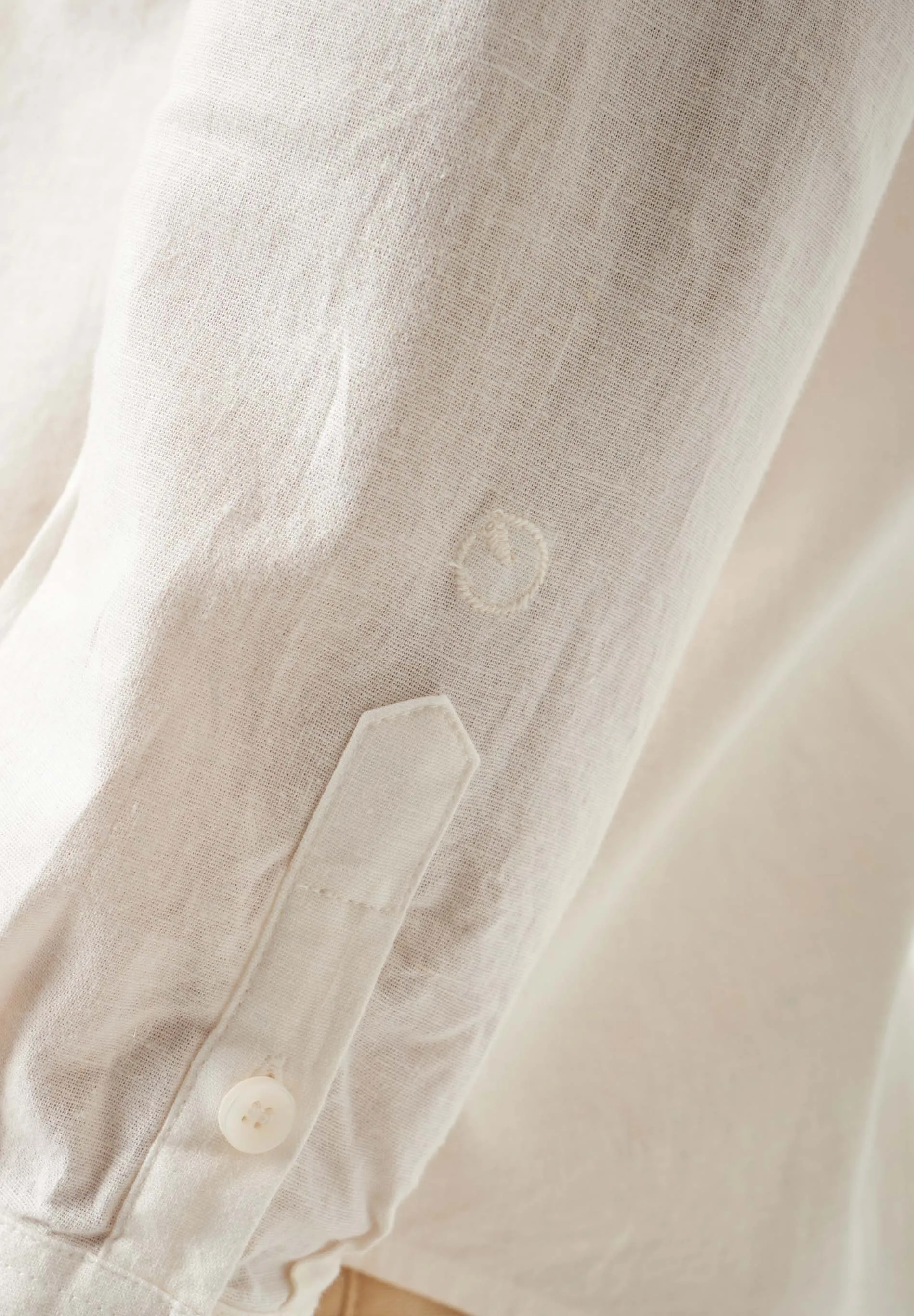 Men's Linen Blend Button-Up Shirt Off White sold by Ivalo.com product image thumbnail 5