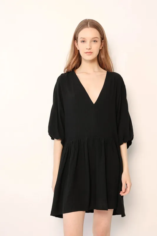 Tessa Dress Black sold by Ivalo.com