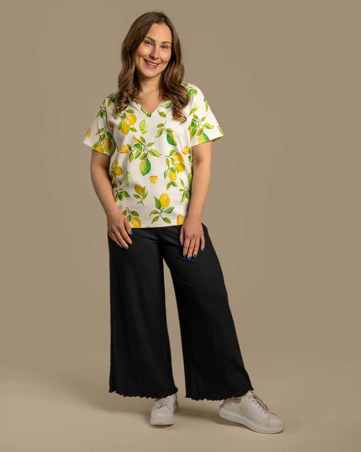 V-Neck T-Shirt Limone Yellow sold by Ivalo.com