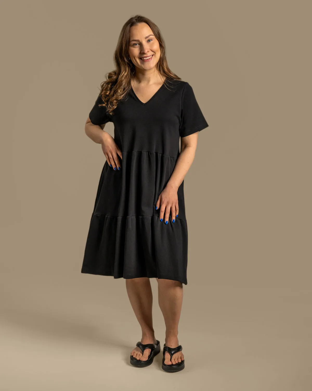 V-Neck Midi Dress Black sold by Ivalo.com product image thumbnail 5