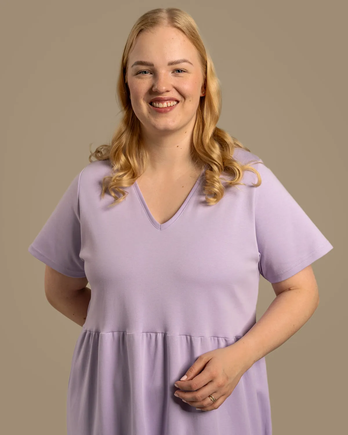 V-Neck Midi Dress Lavender sold by Ivalo.com product image thumbnail 2