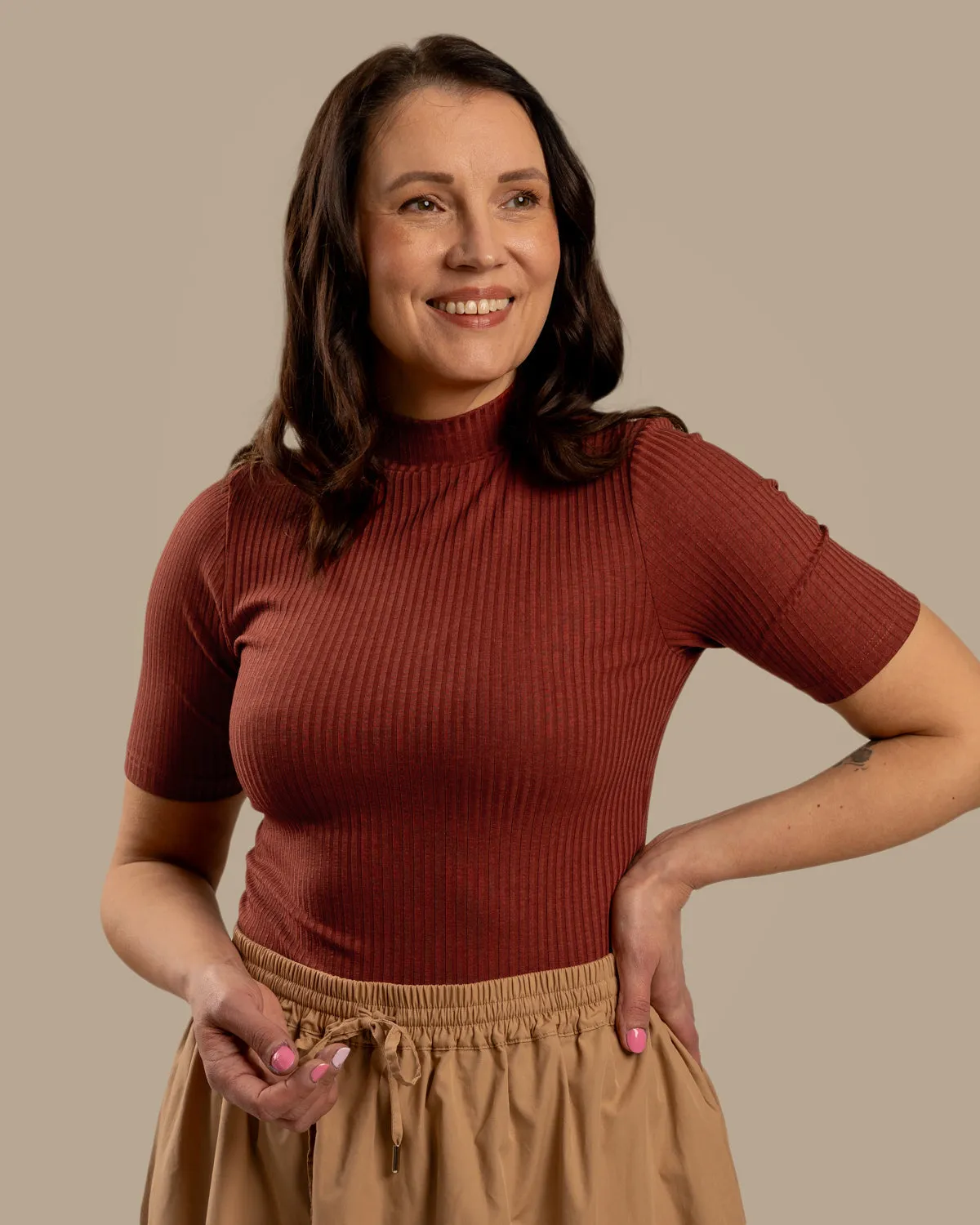 Ribbed T-Shirt Mahogany sold by Ivalo.com product image thumbnail 2