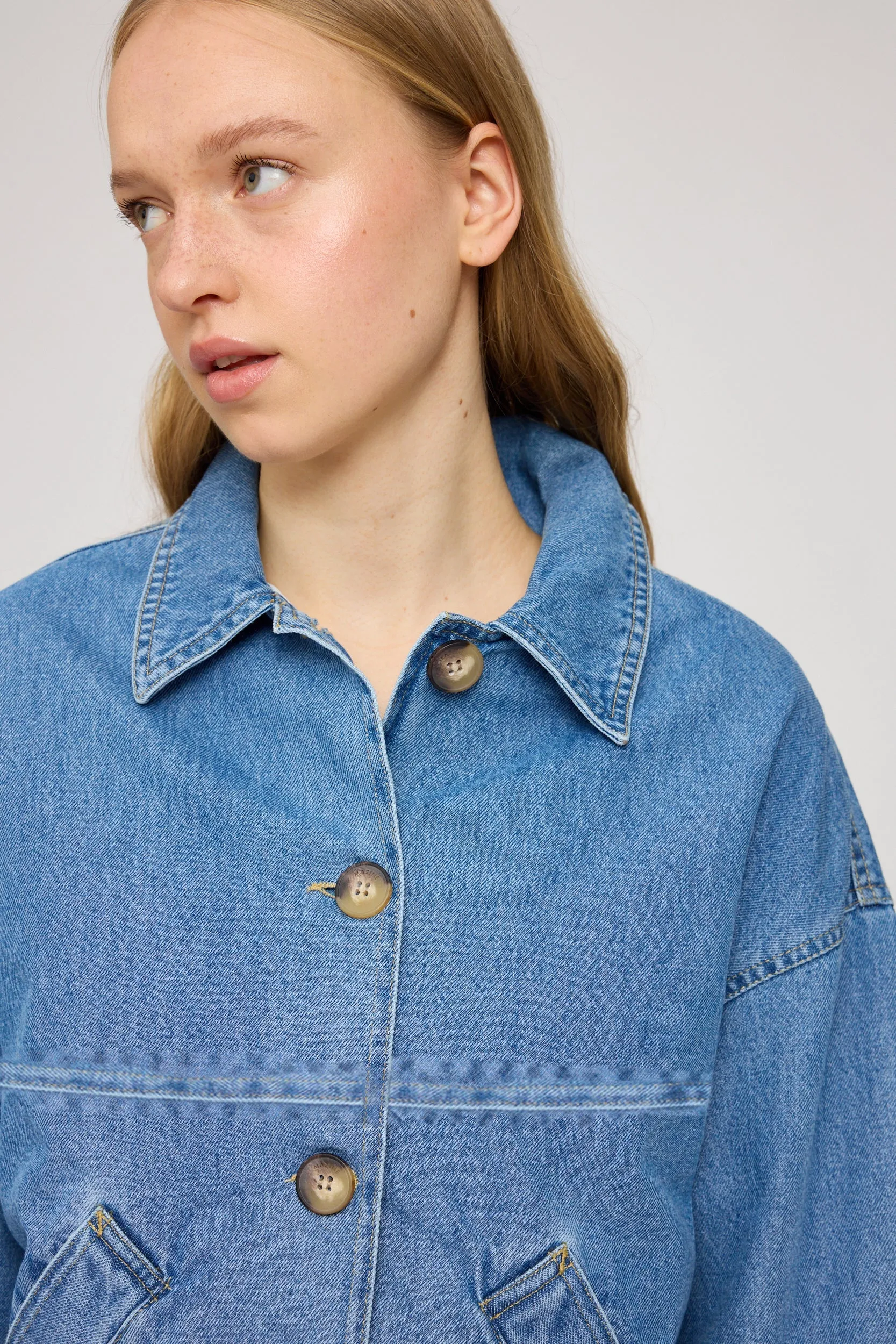 Short Denim Jacket With Buttons sold by Ivalo.com product image thumbnail 4