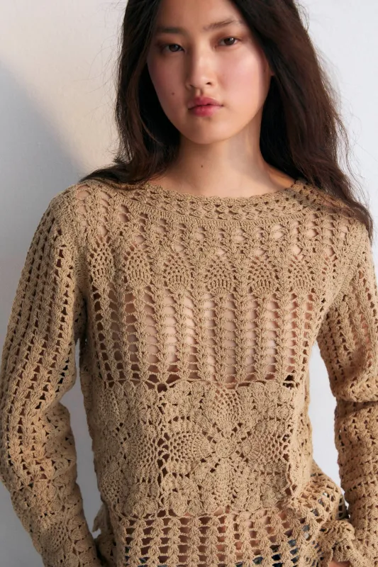 Women's Calipso Jumper Beige sold by Ivalo.com