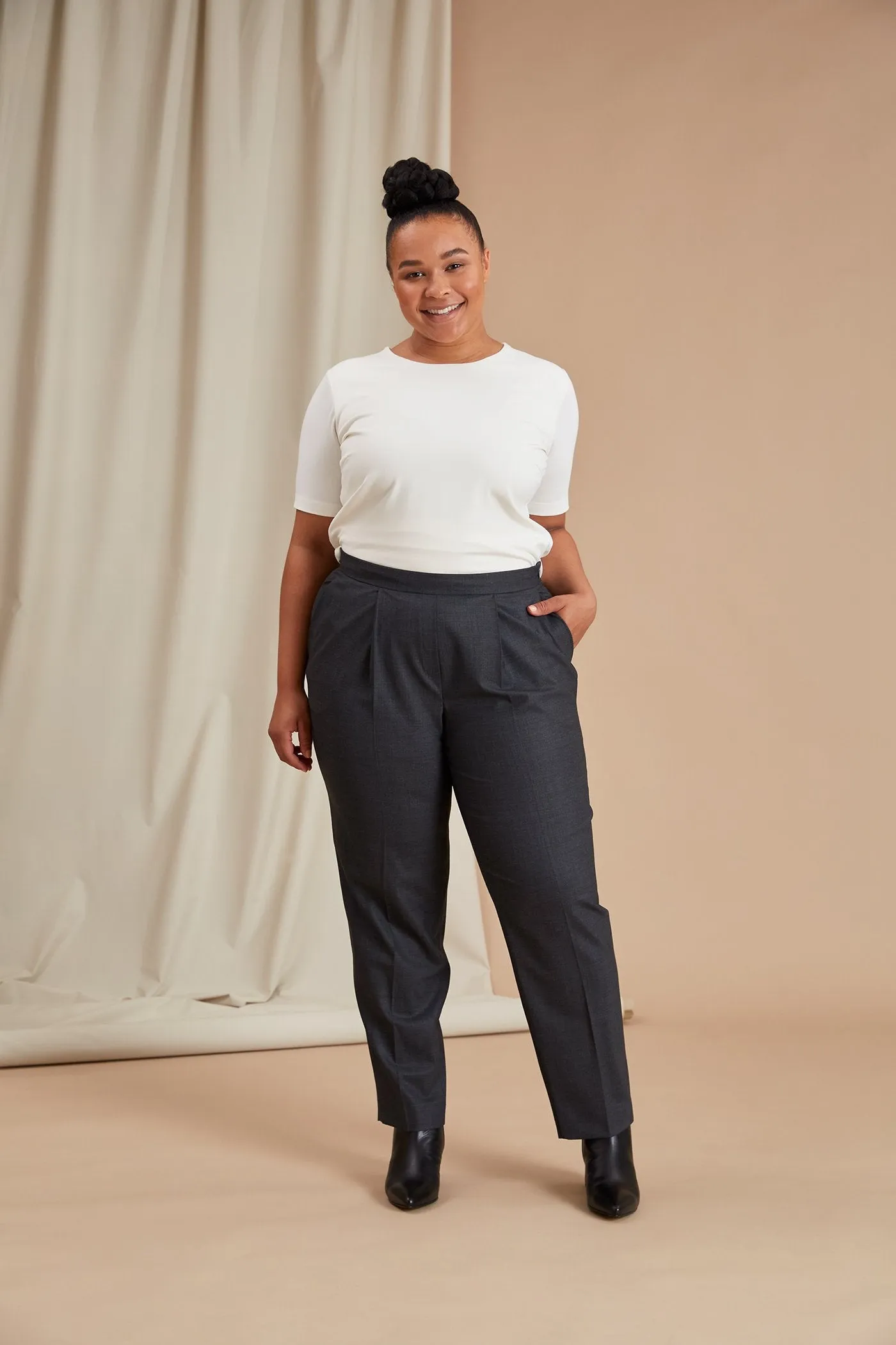 Cindy High Waist Trousers Grey Melange sold by Ivalo.com