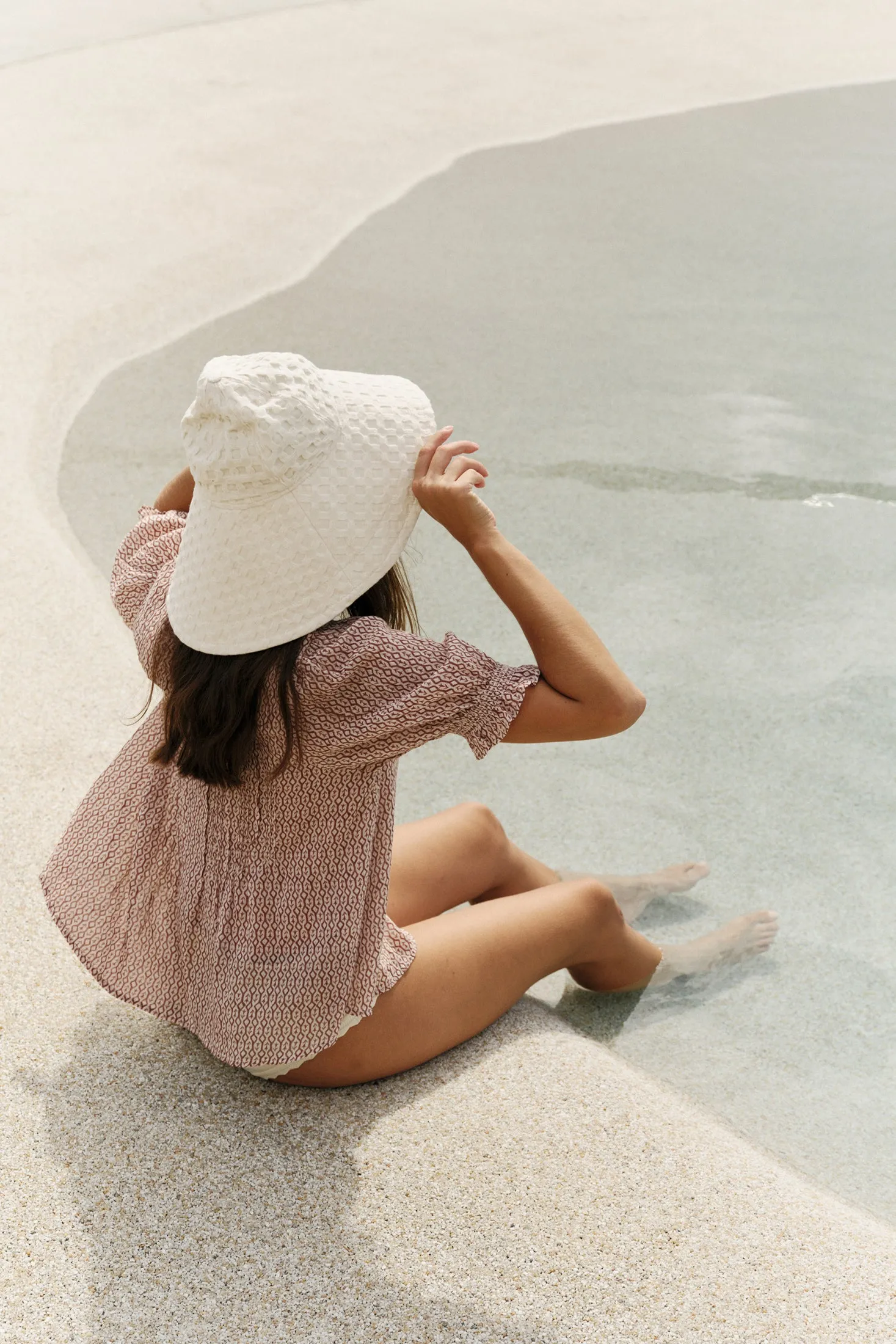 Elastic Short Sleeve Shirt Brown sold by Ivalo.com product image thumbnail 4