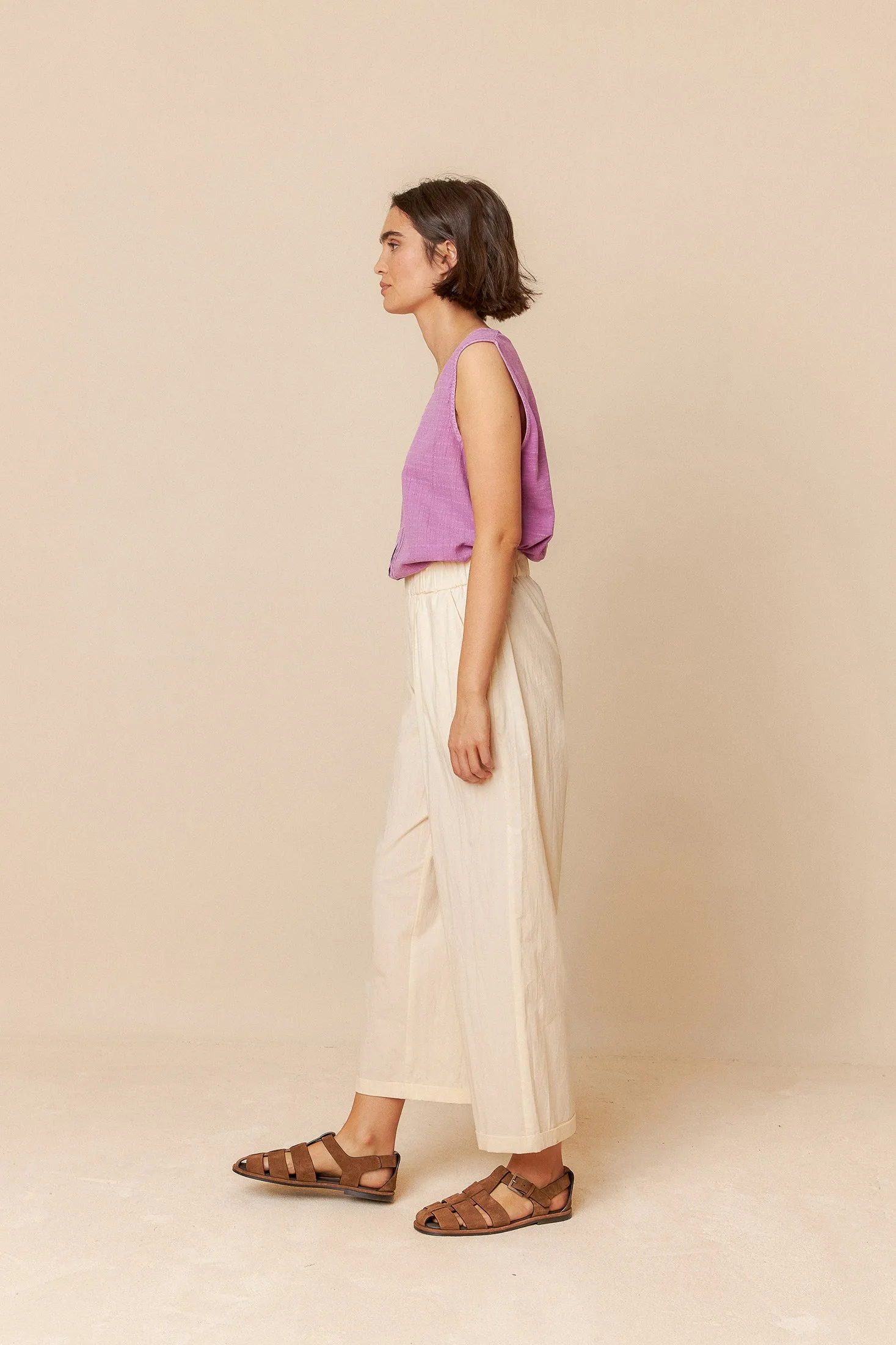 Poplin Crop Pants Ecru sold by Ivalo.com