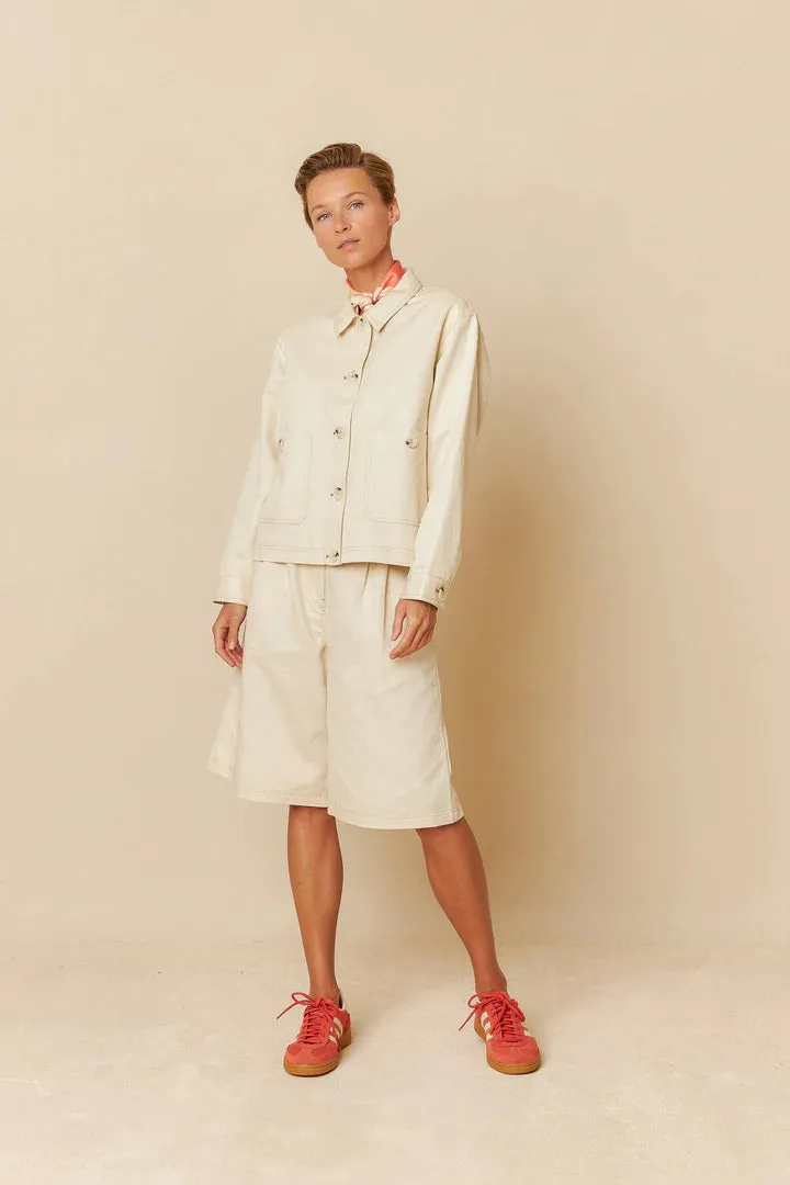 Gabardine Contrast Bermuda Shorts Ecru sold by Ivalo.com