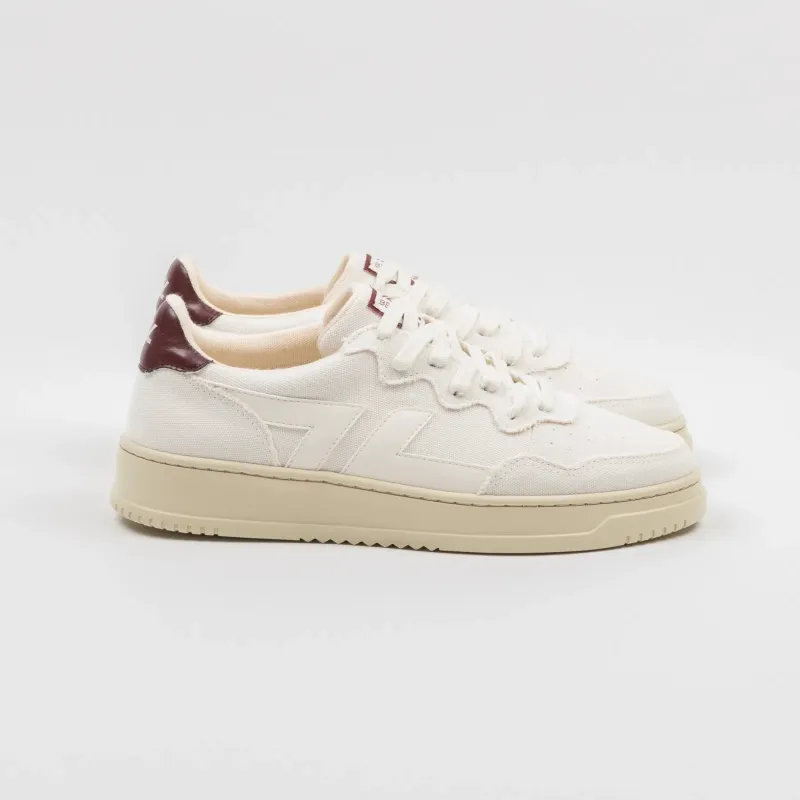 Bêta B4 Sneakers White sold by Ivalo.com