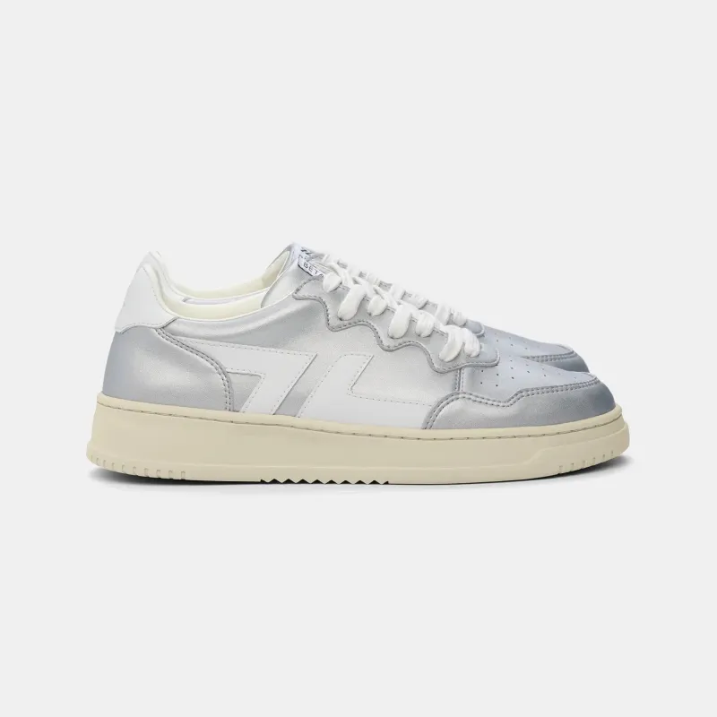 Bêta B1 Sneakers Silver sold by Ivalo.com