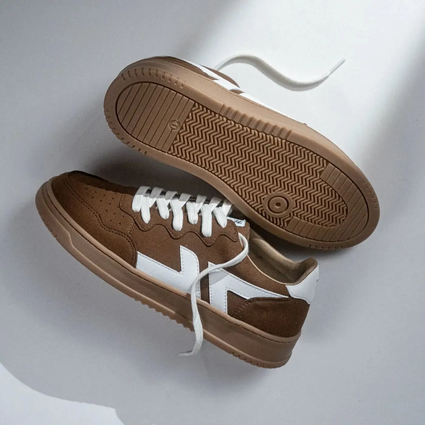 Bêta B3 Sneakers Chocolate sold by Ivalo.com product image thumbnail 5