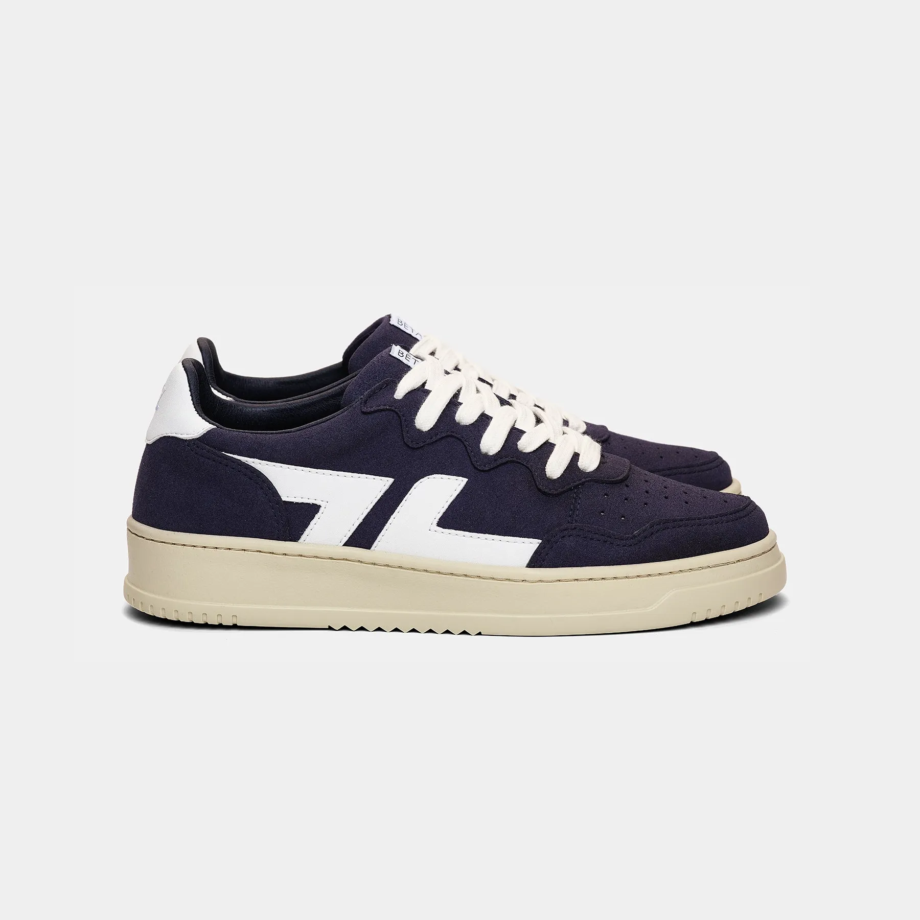 Bêta B3 Sneakers Marine sold by Ivalo.com