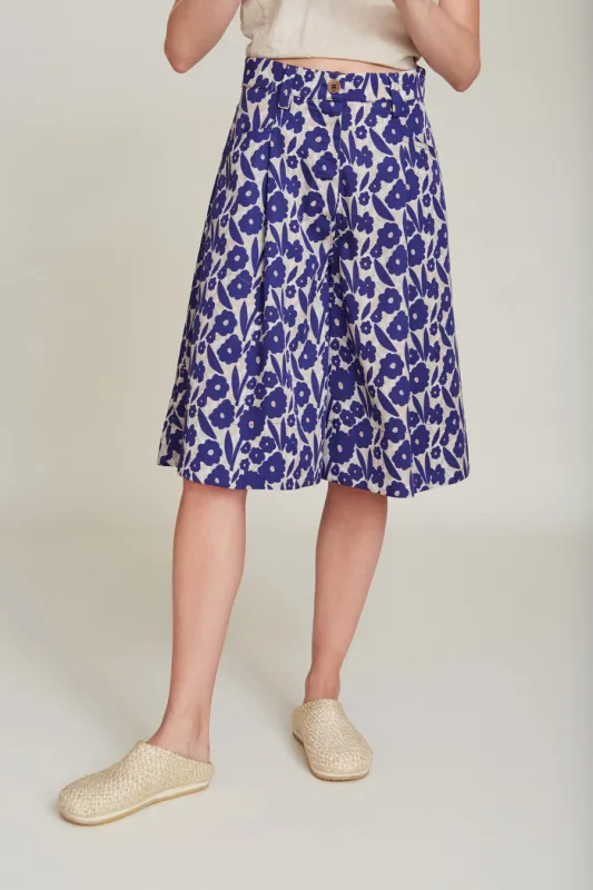 Suma Bermuda Shorts Blue Flowers sold by Ivalo.com