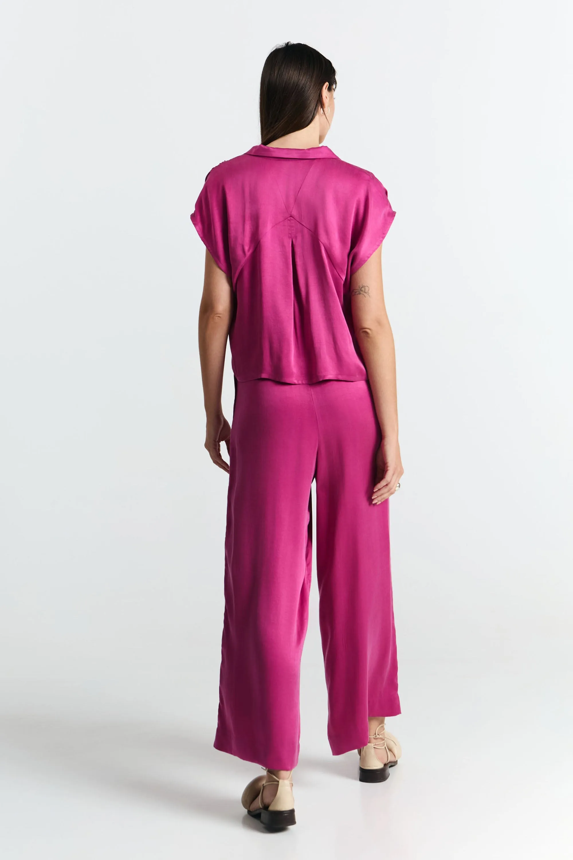 Sur Shirt Magenta sold by Ivalo.com product image thumbnail 2