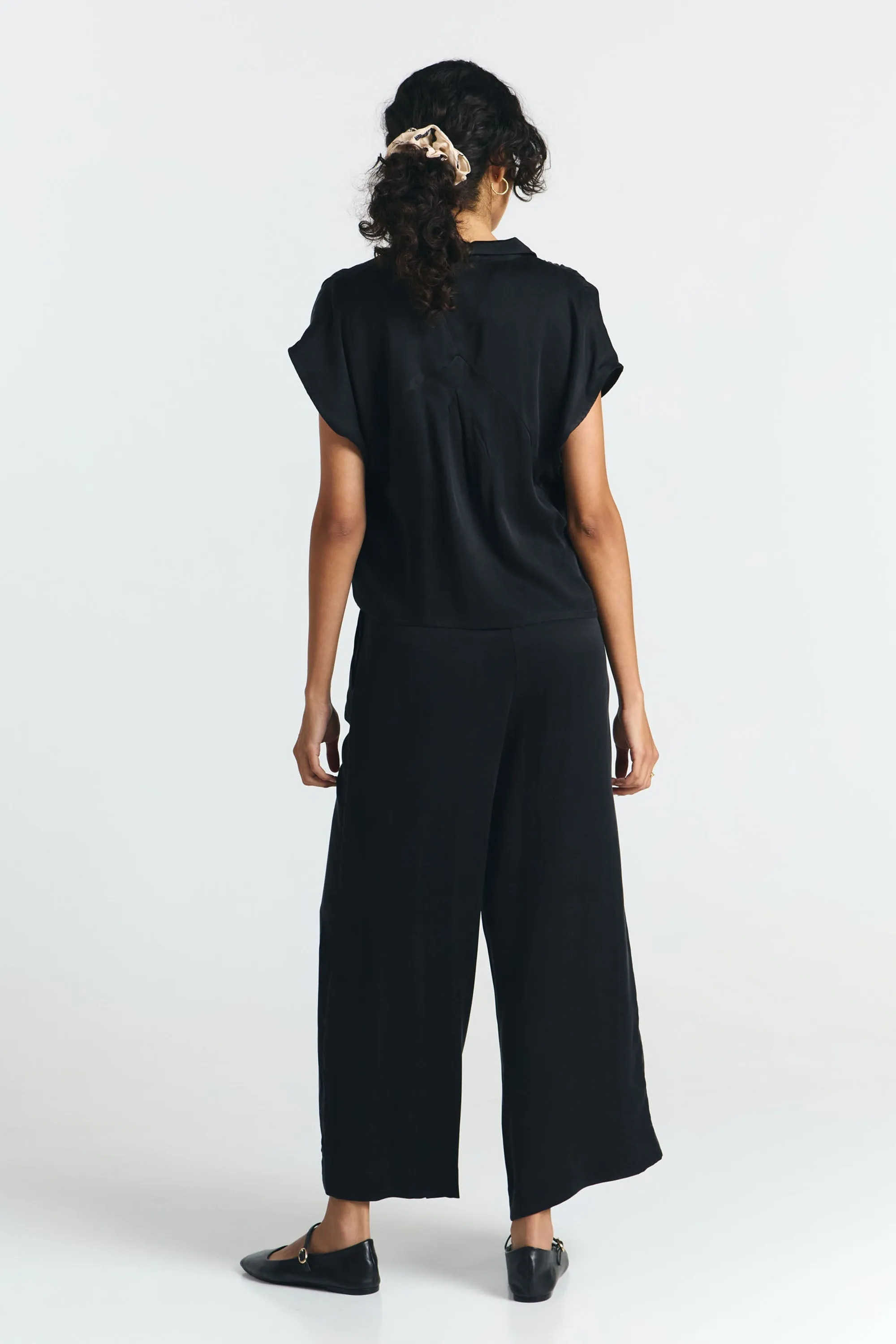 Sur Shirt Black sold by Ivalo.com product image thumbnail 2