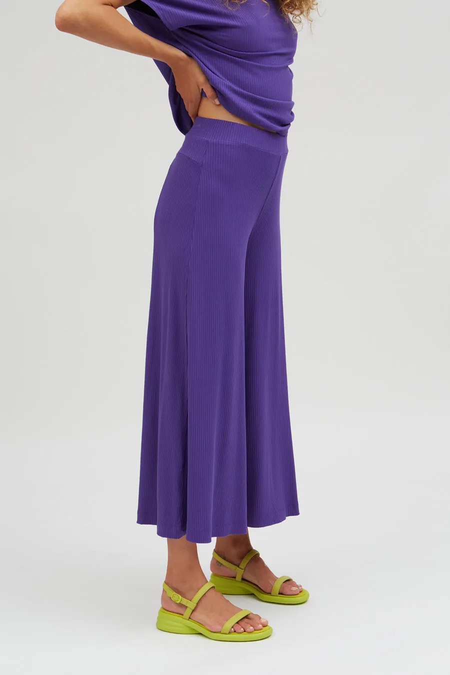 Madeira Pants Violet sold by Ivalo.com product image thumbnail 2