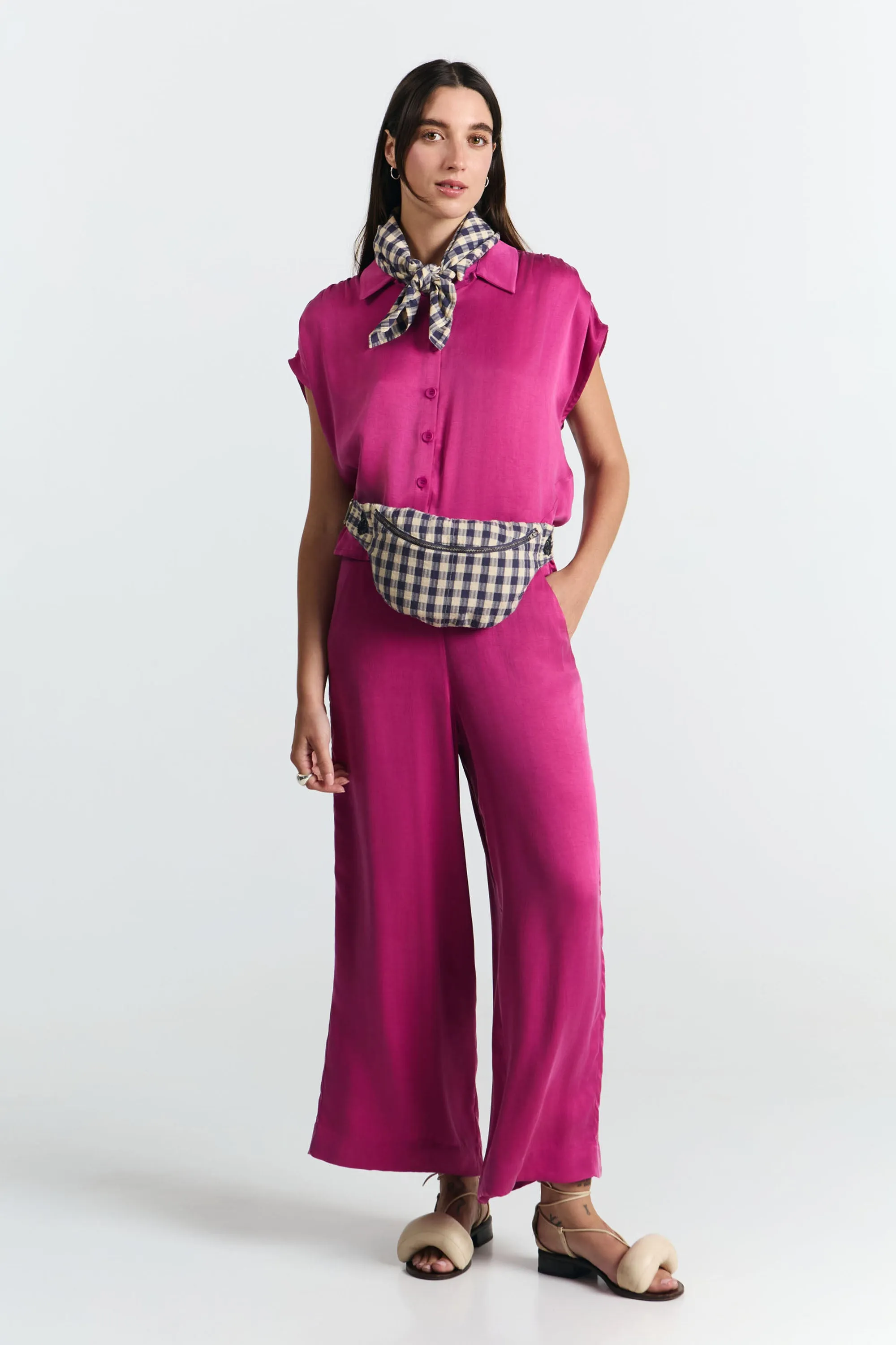 Kasai Pants Magenta sold by Ivalo.com product image thumbnail 3