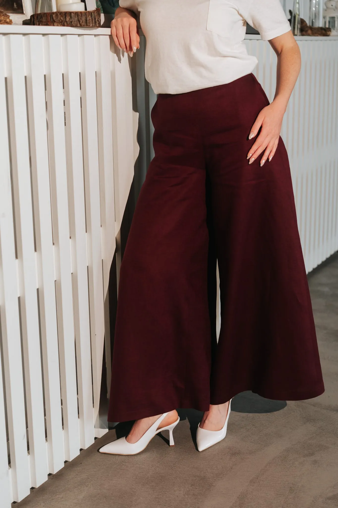 Women's Palazzo Linen Pants Bordeaux sold by Ivalo.com