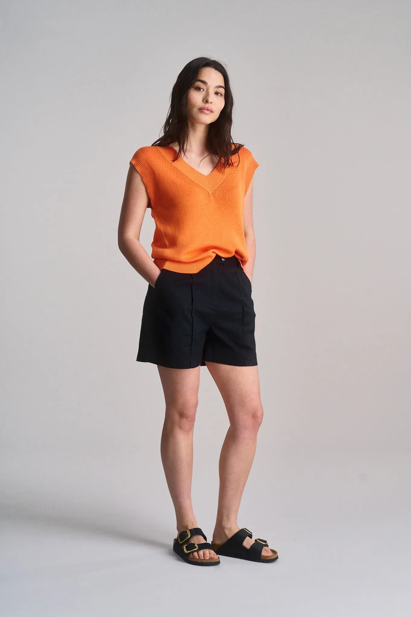 Emmie Organic Linen Cotton Shorts Black sold by Ivalo.com