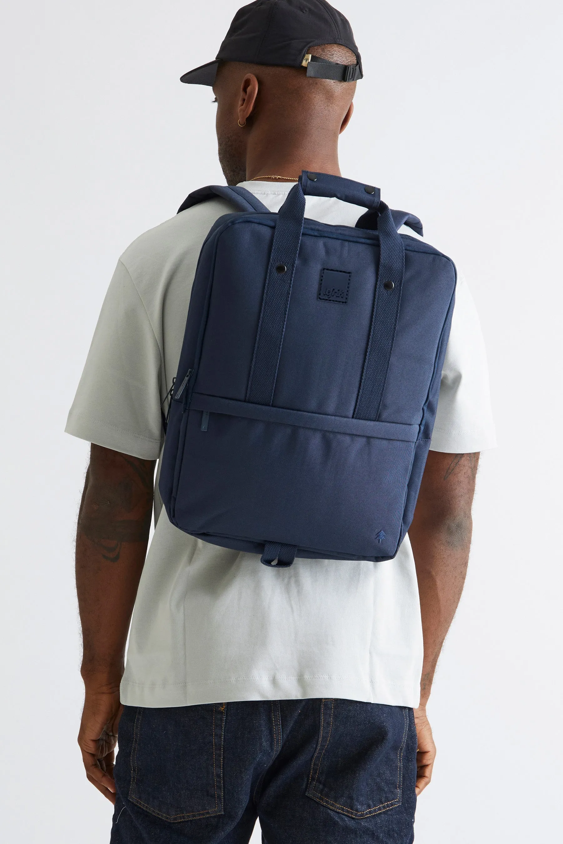 Daily 15" Backpack Navy sold by Ivalo.com product image thumbnail 5