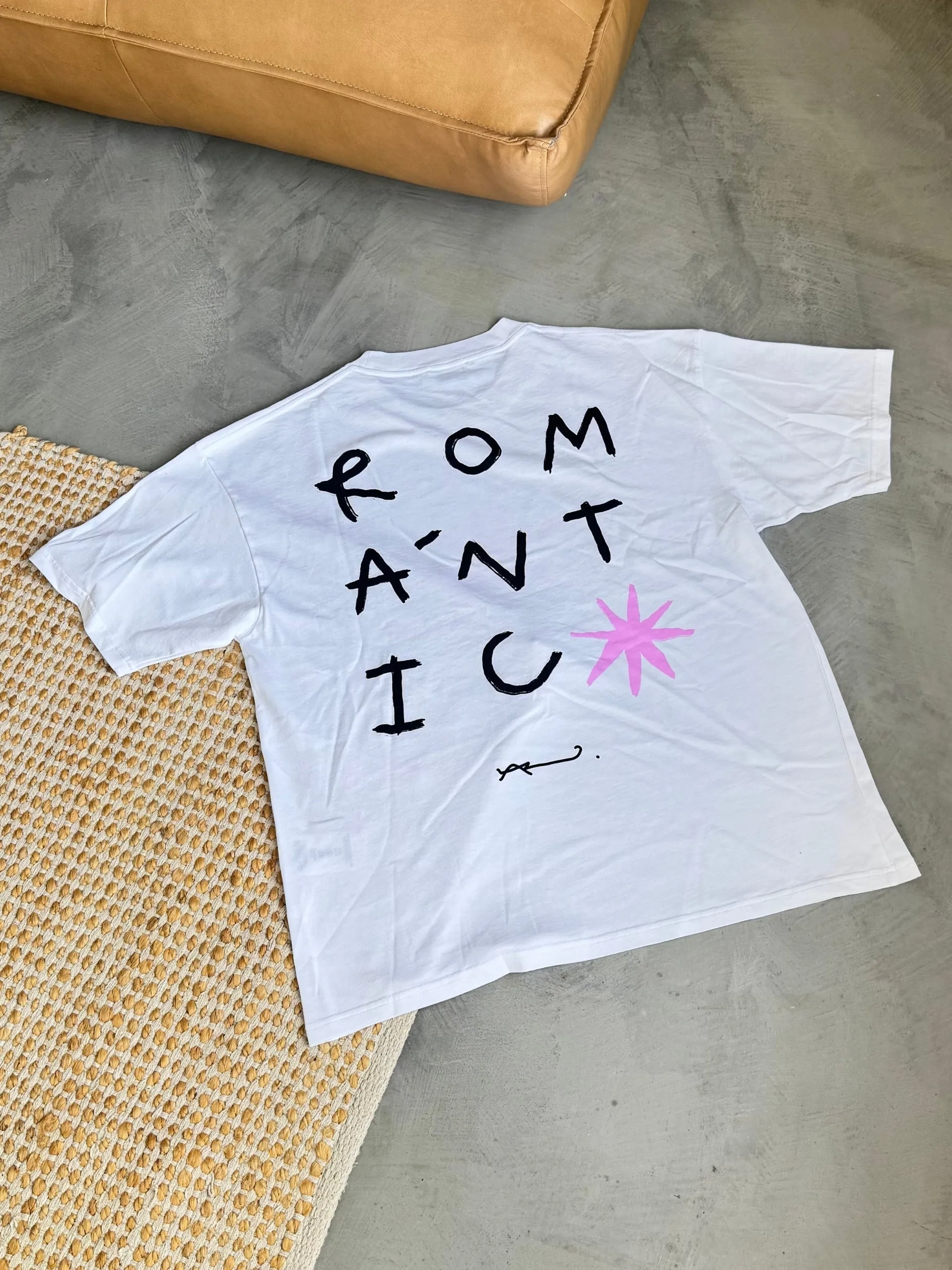 Romantic T-Shirt White sold by Ivalo.com product image thumbnail 2