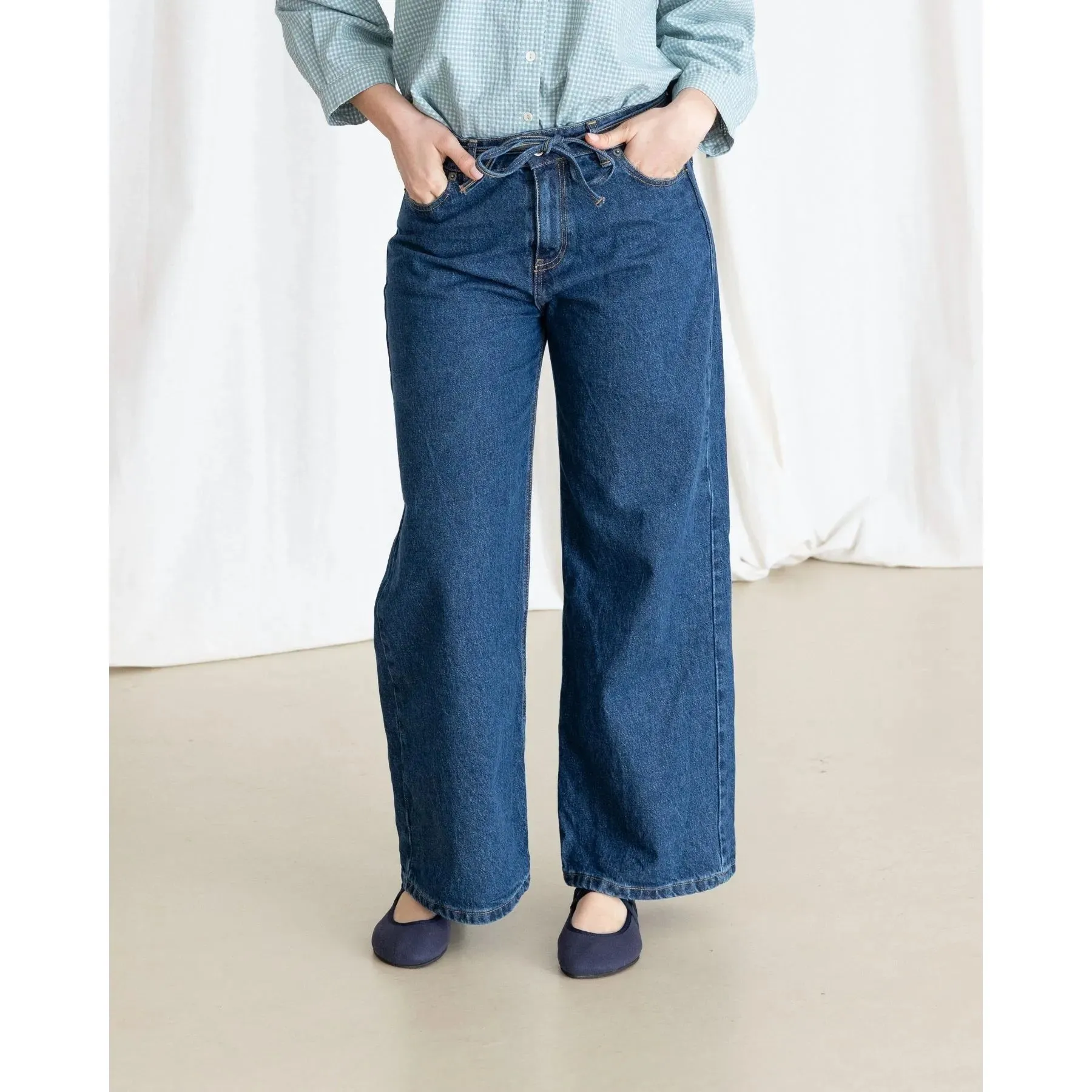 Lazada Jeans Aqua sold by Ivalo.com