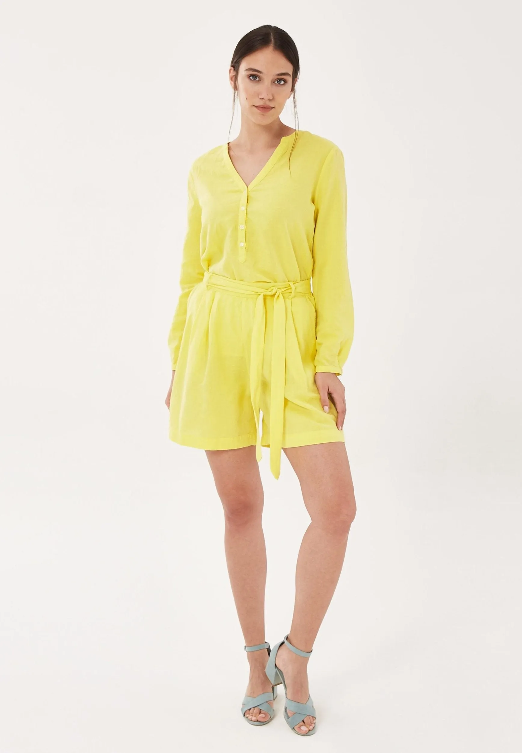 Linen Blend Shorts With Tie Belt Lemonade sold by Ivalo.com