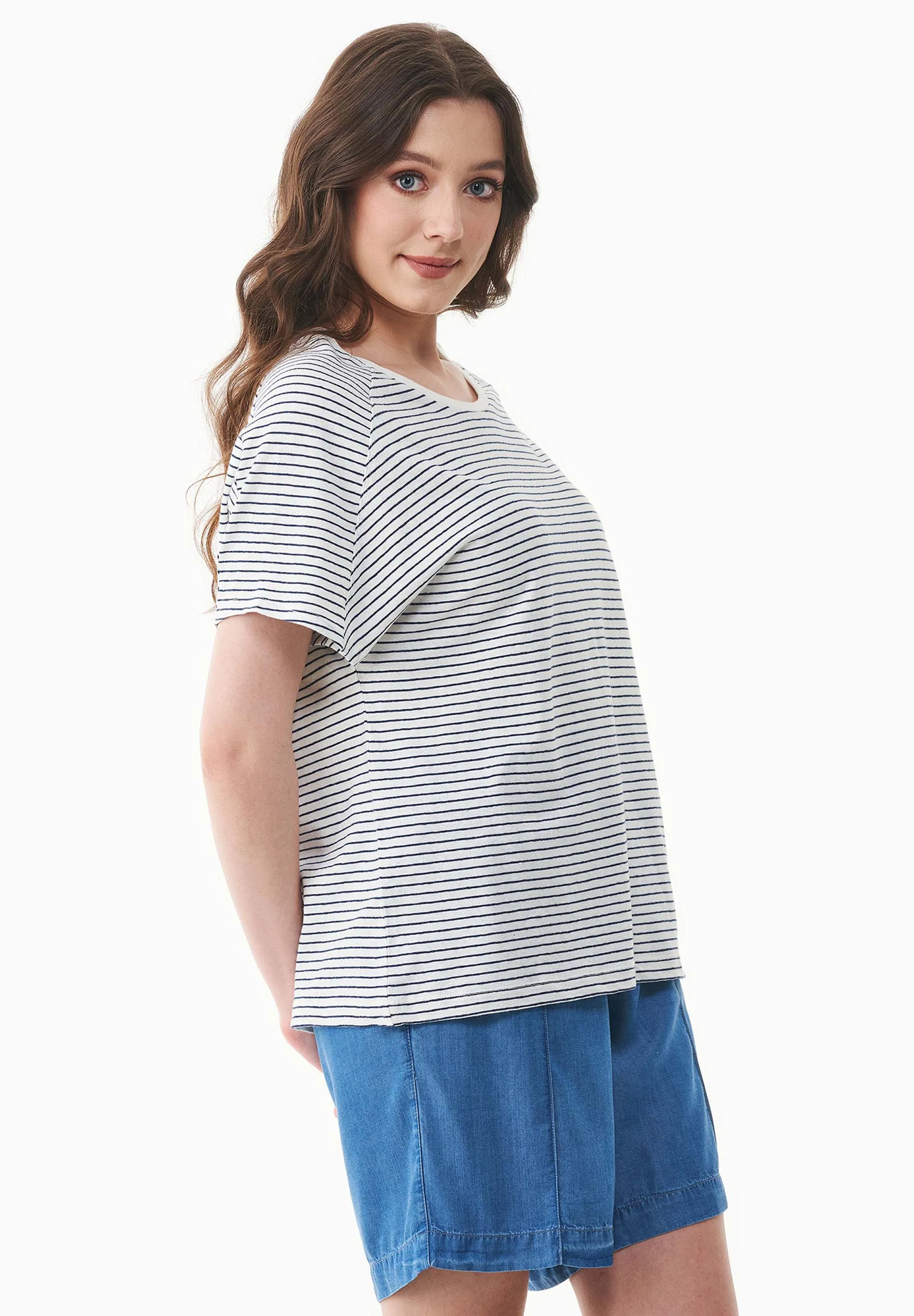 Thinly Striped Linen Blend T-Shirt Off White / Navy sold by Ivalo.com product image thumbnail 4