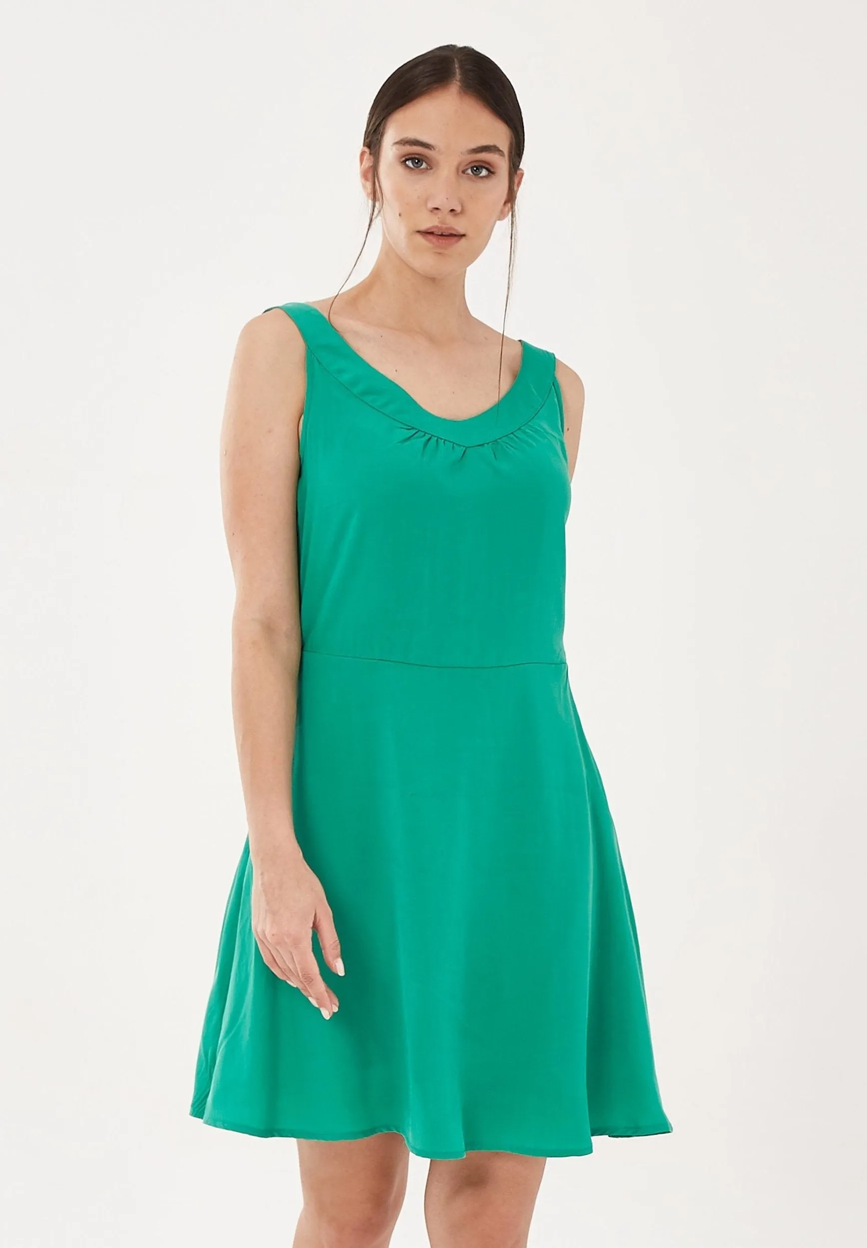 Flowing Lyocell Dress Emerald sold by Ivalo.com product image thumbnail 4