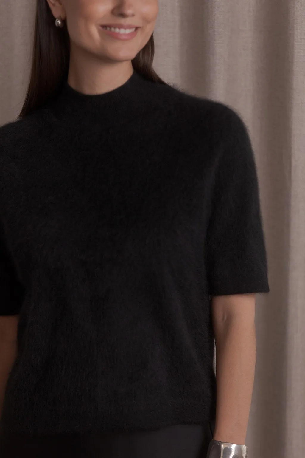 Short-sleeved Half-Turtleneck Cashmere Sweater Black sold by Ivalo.com product image thumbnail 3