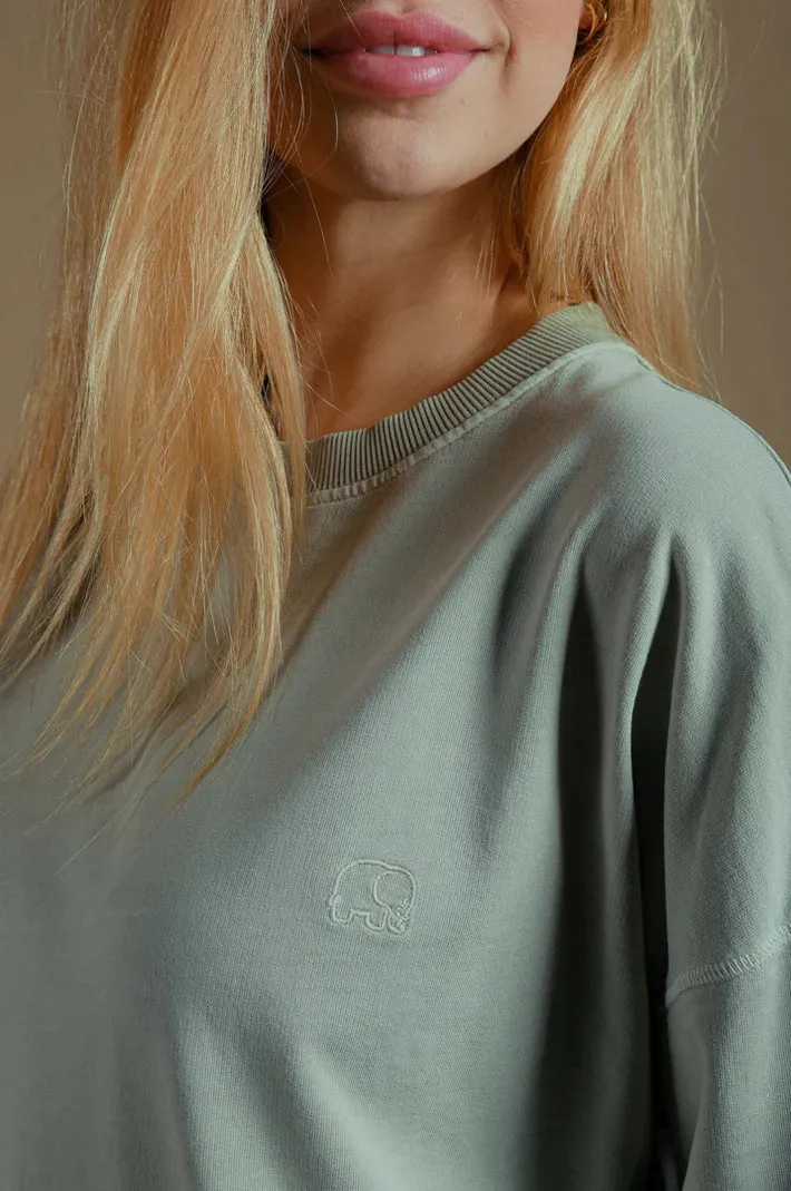 Women’s Essential Pigment Oversized Sweater Reseda Green sold by Ivalo.com product image thumbnail 5