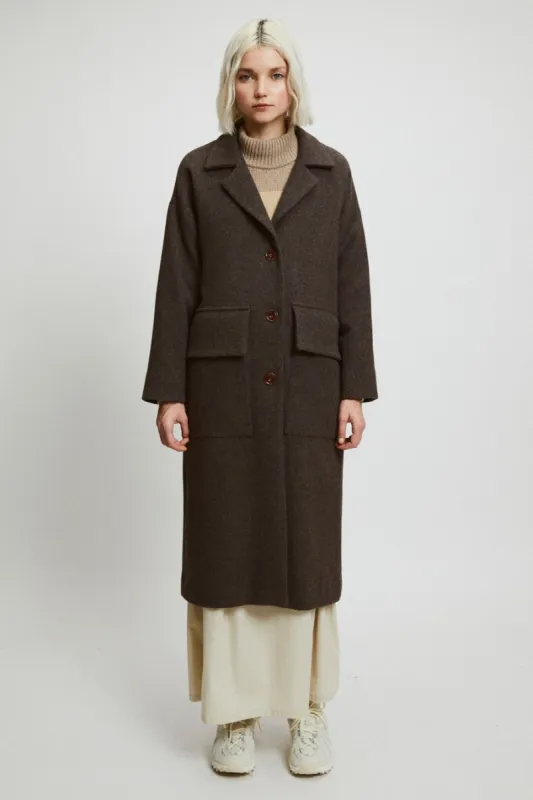 Wesley Coat sold by Ivalo.com