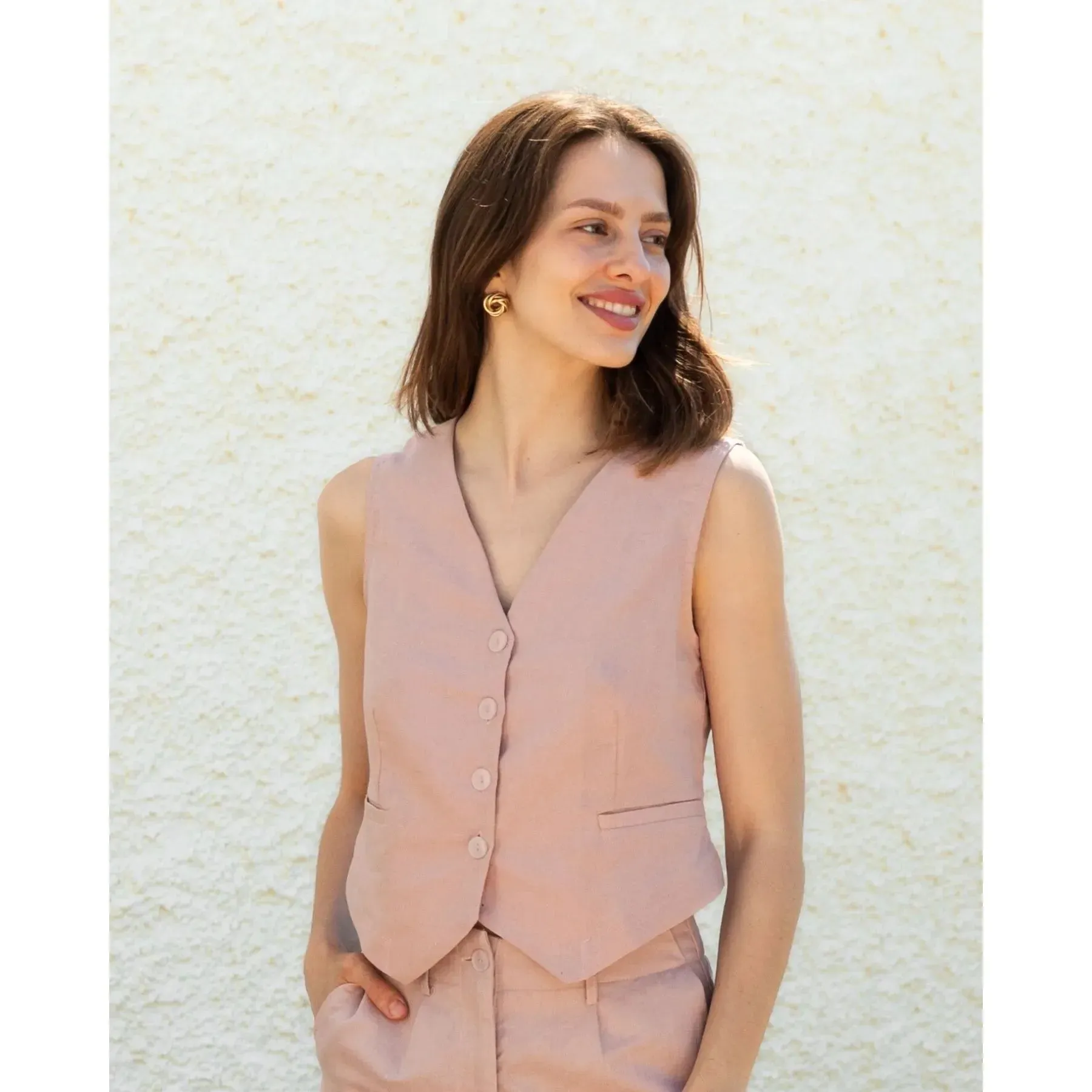 Gaia Linen Blend Vest Pink sold by Ivalo.com