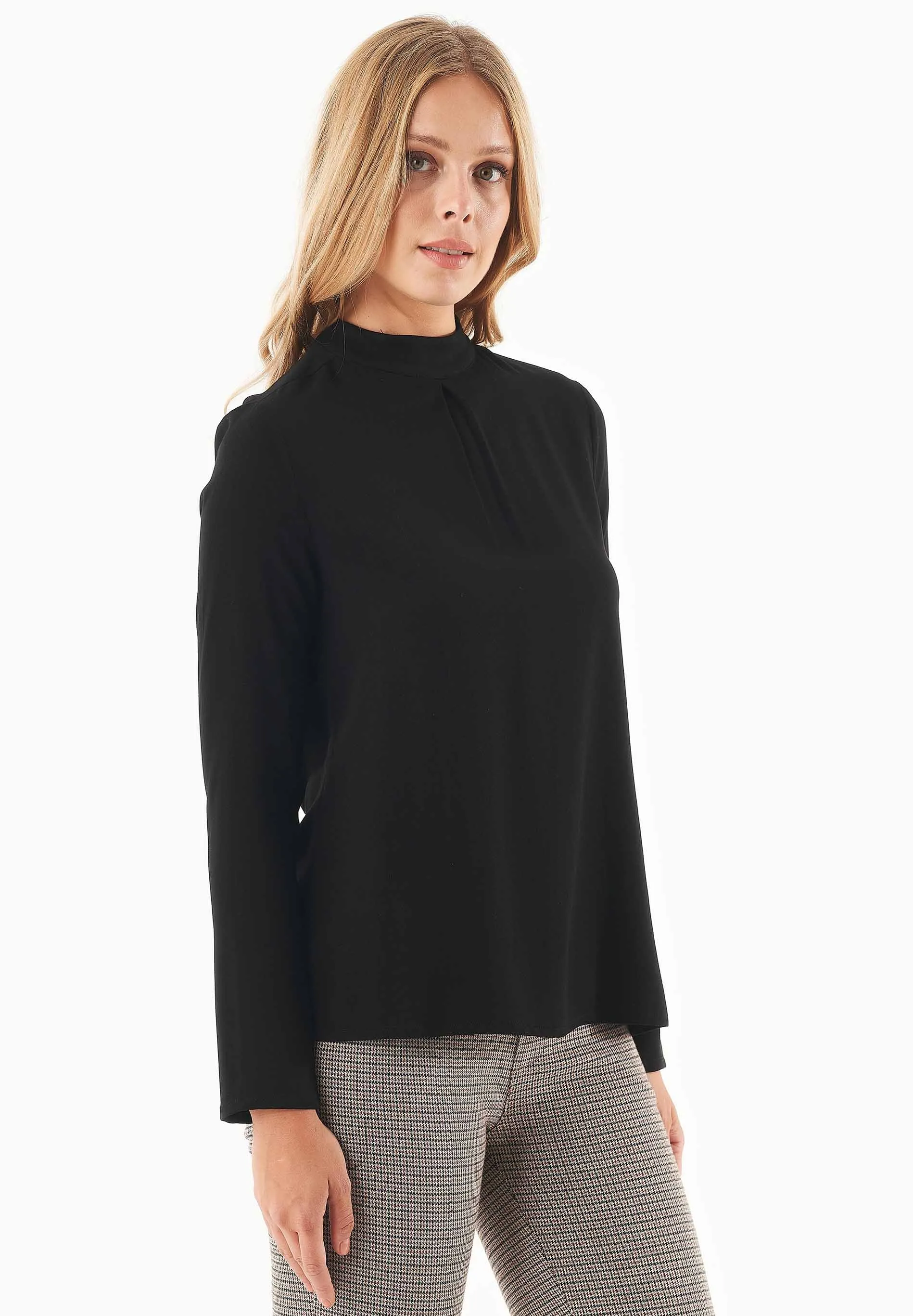 Women's Viscose Blouse With Tie At The Neck Black sold by Ivalo.com