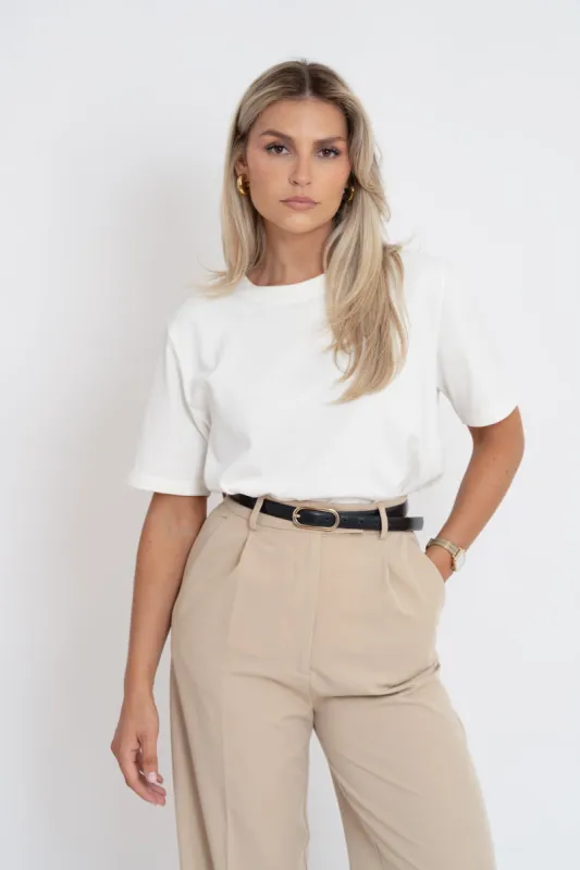 Balm T-Shirt Off-White sold by Ivalo.com