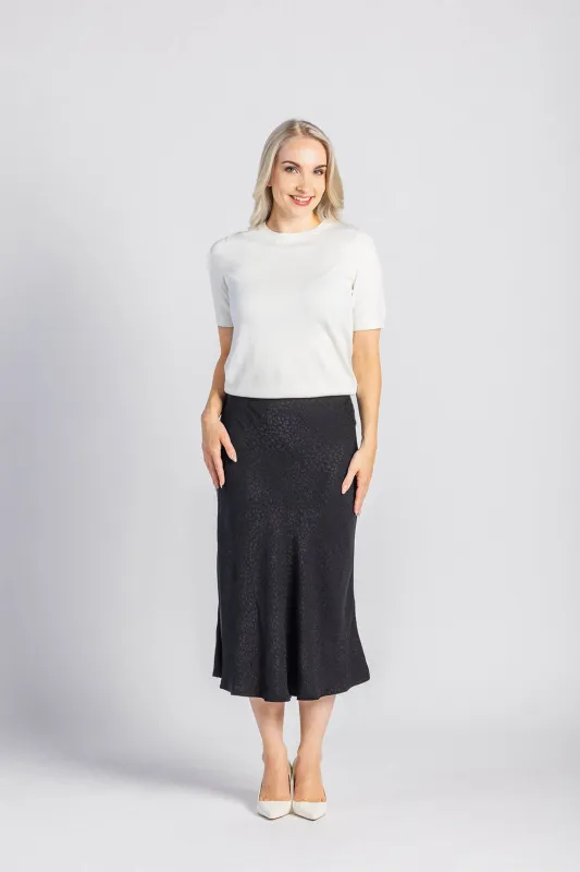 Classic Midi Skirt Black Leo sold by Ivalo.com