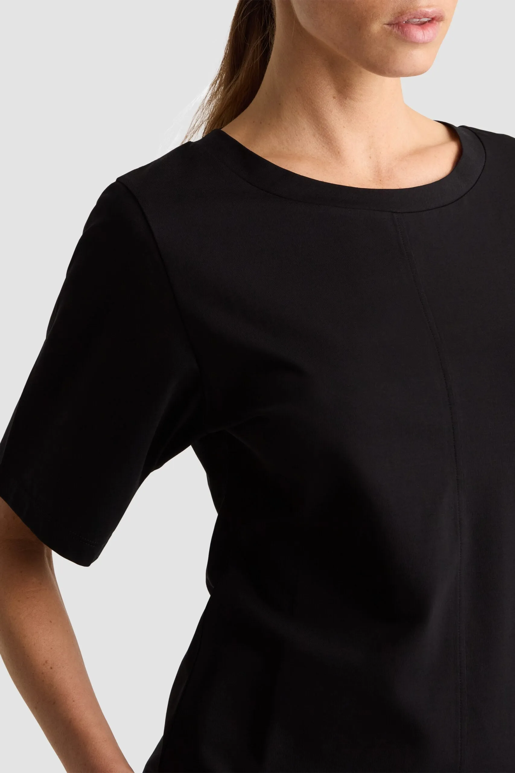 Thea Tee Black sold by Ivalo.com product image thumbnail 5